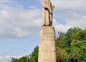 Памятник Сусанину (экскурсионные туры для школьников в Кострому из Балашихи)